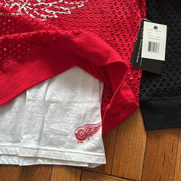 NHL Detroit Red Wings 2-Piece Shirt NWT - Picture 3 of 6